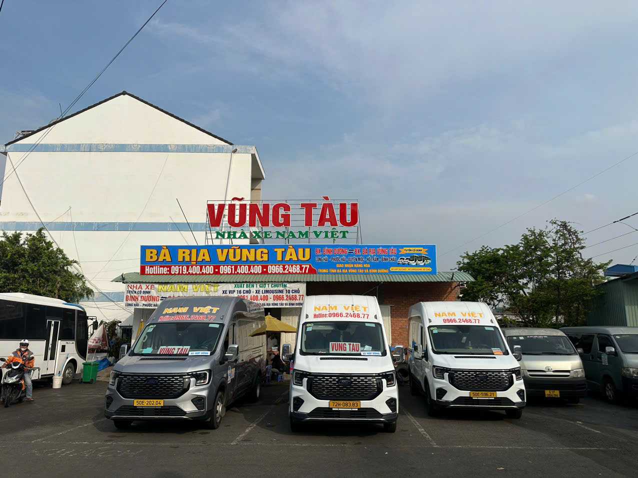 Đáp Ứng Nhu Cầu Của Khách Hàng